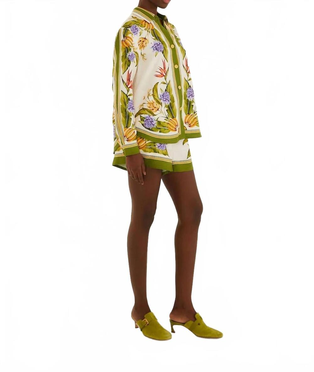 NEW FARM RIO linen ecovero travel shorts in green - Picture 3 of 6